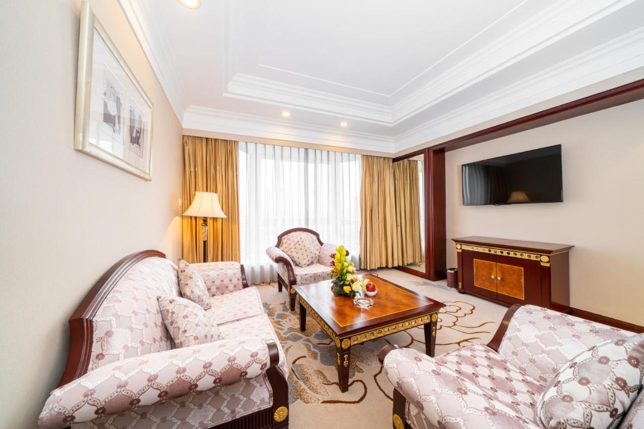 Maritim Hotel Taicang Garden Exterior photo