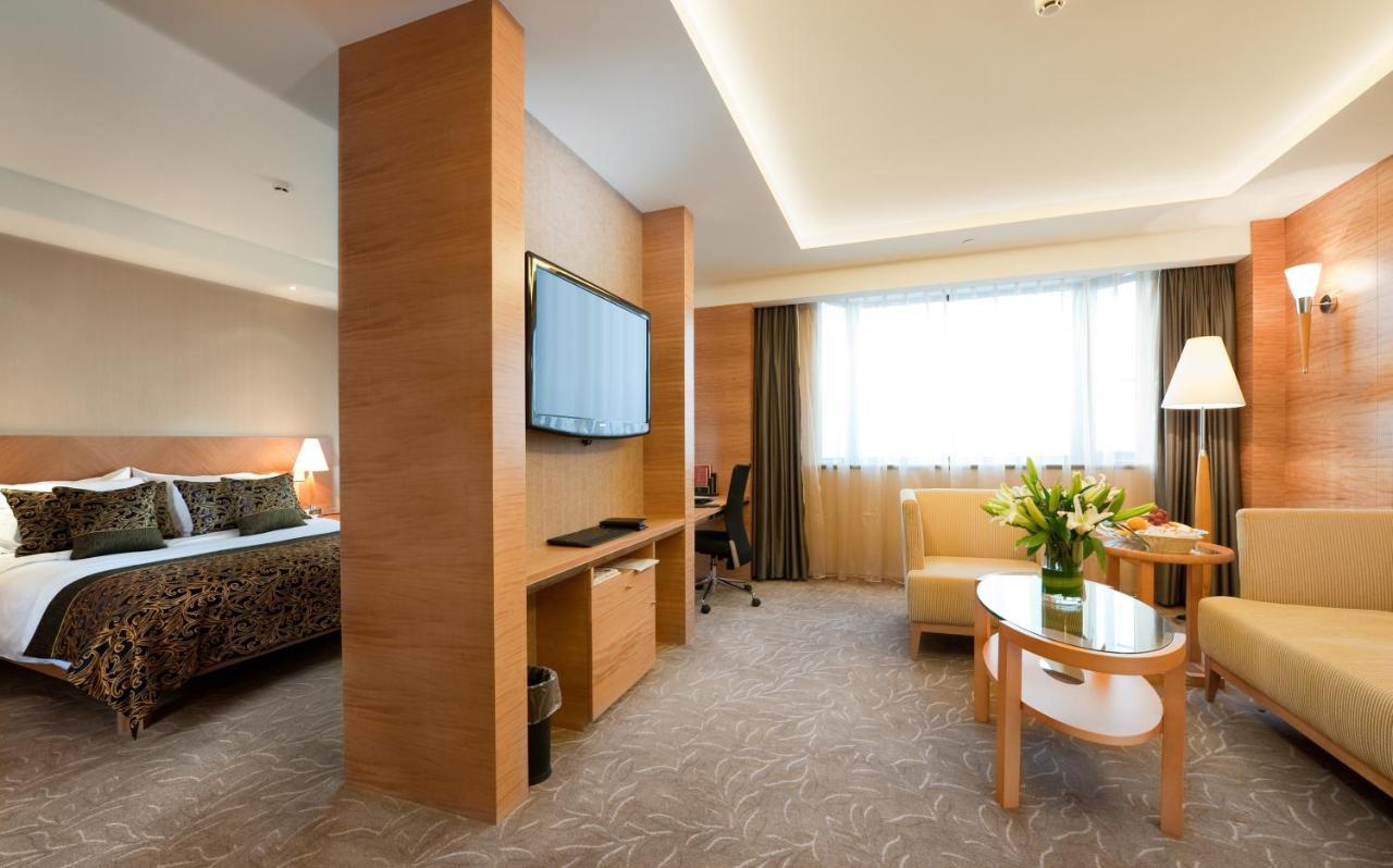 Maritim Hotel Taicang Garden Exterior photo