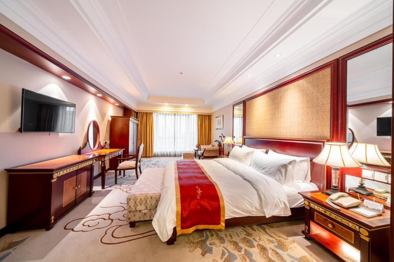 Maritim Hotel Taicang Garden Exterior photo