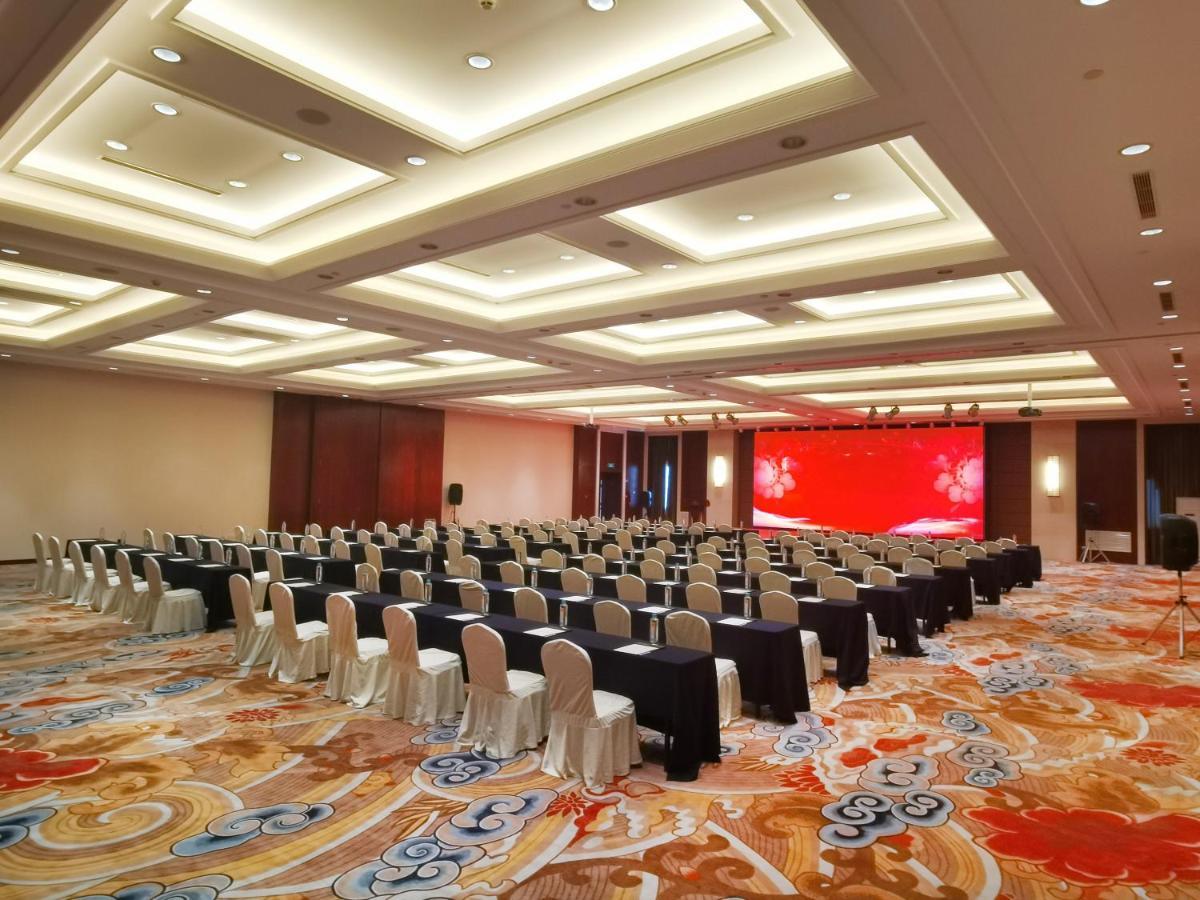 Maritim Hotel Taicang Garden Exterior photo
